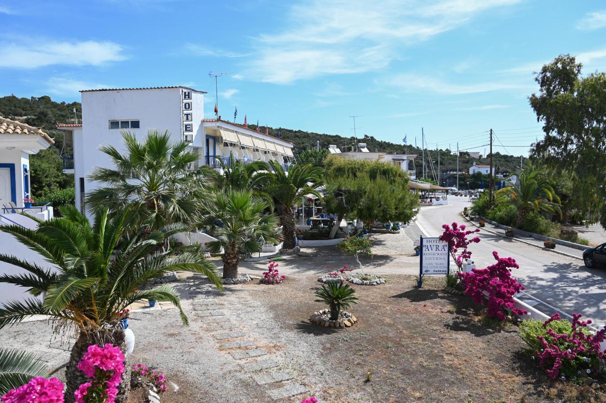 Hotel Avra Néa Epidavros Exterior foto