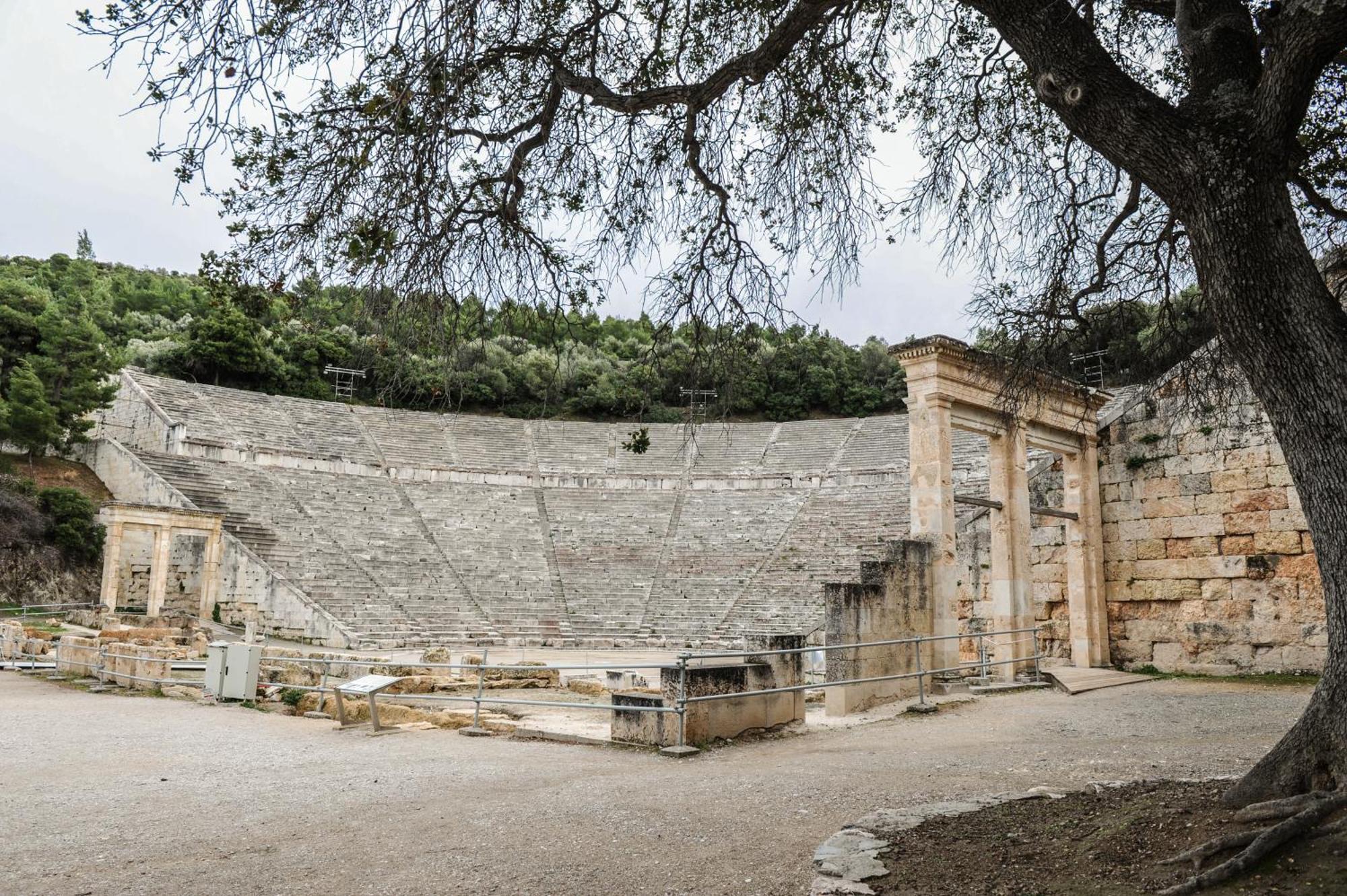 Hotel Avra Néa Epidavros Exterior foto